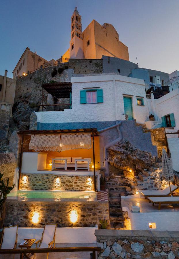 Wind Tales Hotel Ermoupoli Exterior photo